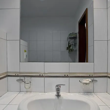 Limba Hotell