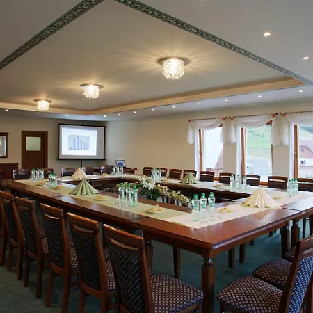 Отель Limba Доновалы