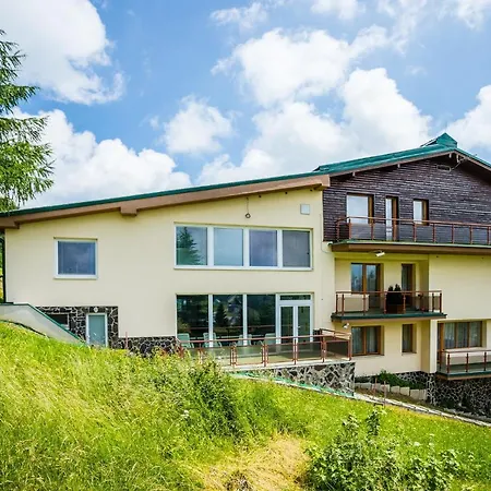 Limba Hotel 3*